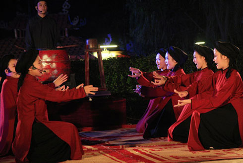 Để câu Xoan trường tồn cùng dân tộc